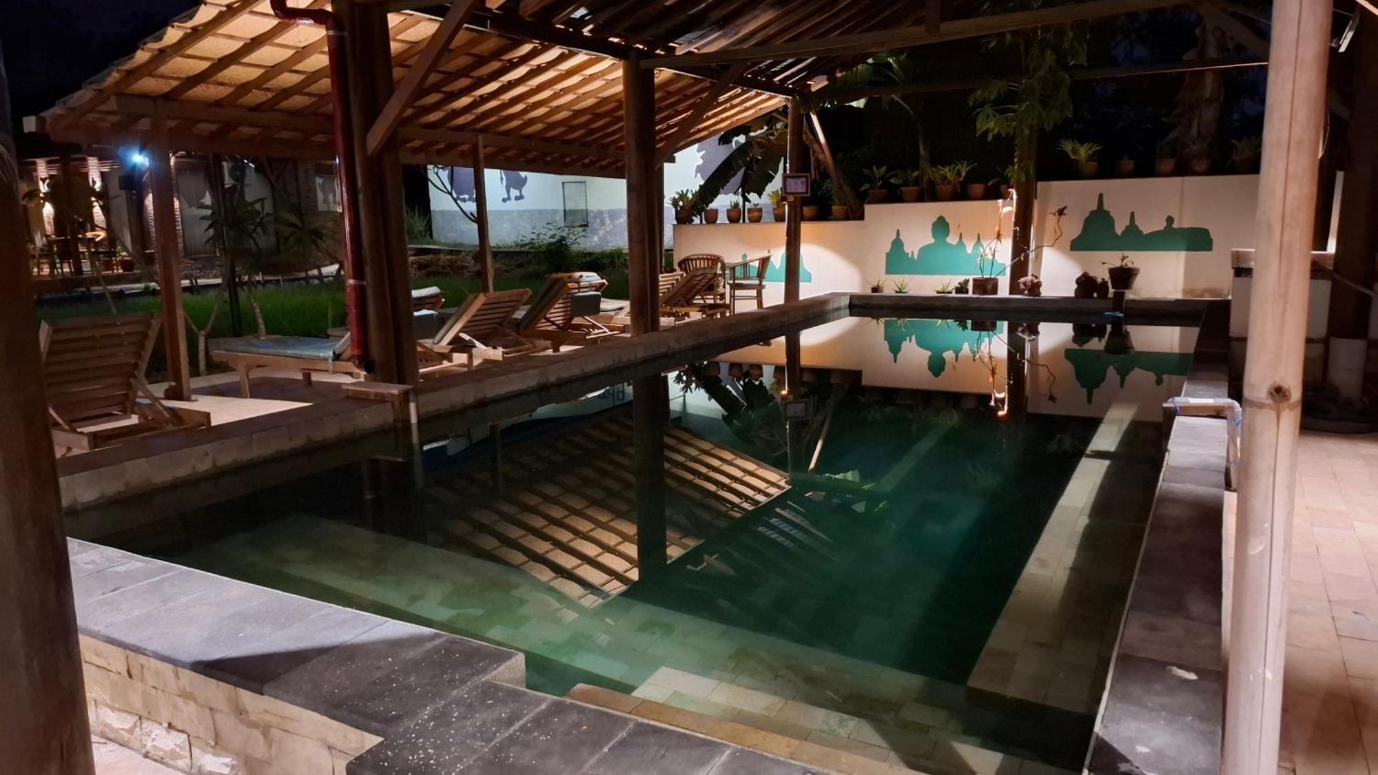 Alamanda Family Villas, Pool & Local Tours Yogyakarta Exterior foto